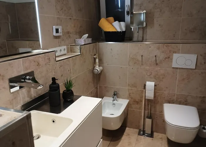 Con Vistas En El Puerto De Donostia شقة *