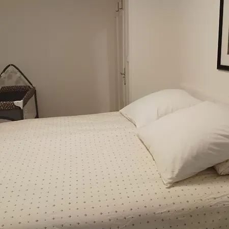 Con Vistas En El Puerto De Donostia * Сан-Себастьян