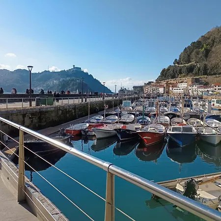 Con Vistas En El Puerto De Donostia Апартаменти