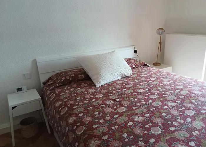 Con Vistas En El Puerto De Donostia